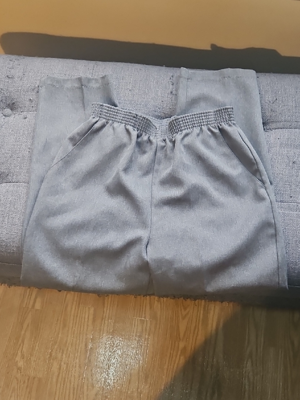 Briggs New York Gray Elastic-Waist Dress Pants